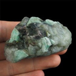 SZMARAGD W SKALE - 65 mm - BRAZYLIA