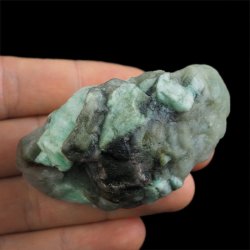 SZMARAGD W SKALE - 65 mm - BRAZYLIA