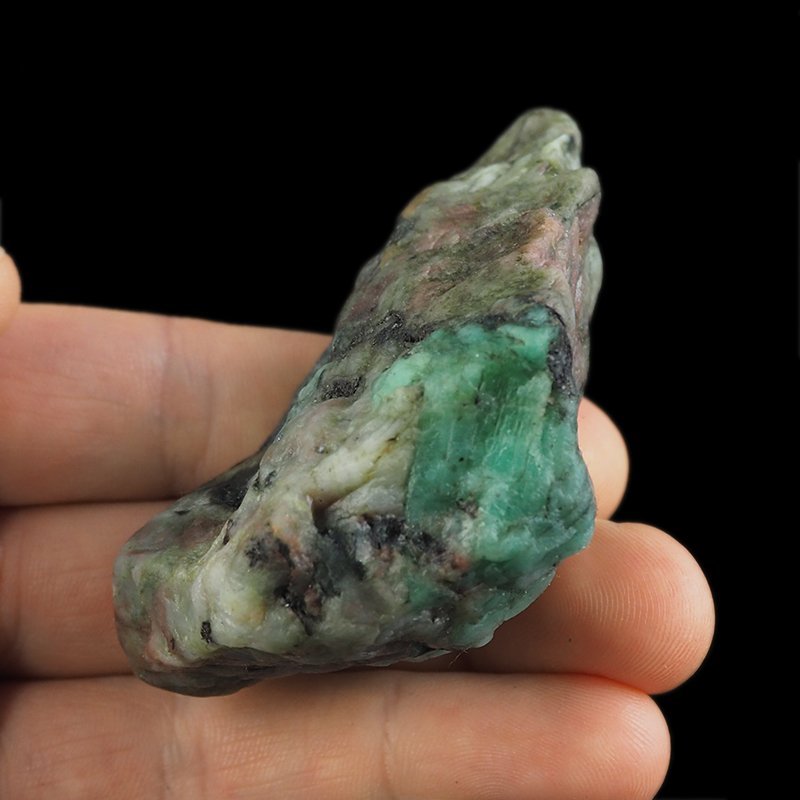 SZMARAGD W SKALE - 80 mm - BRAZYLIA