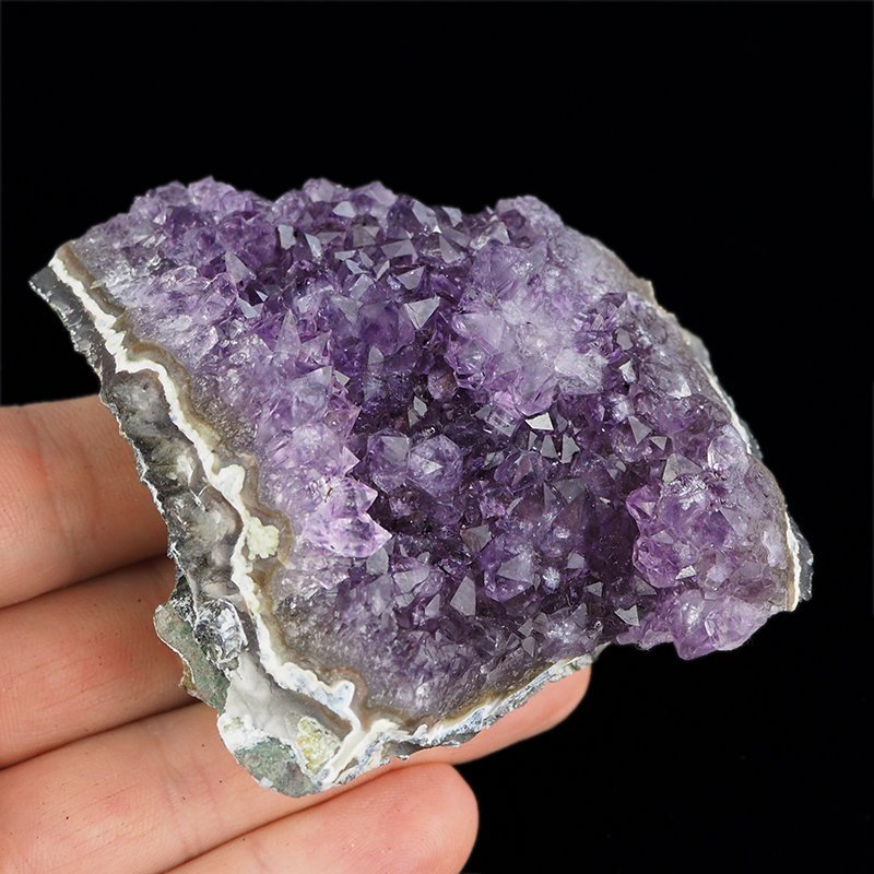 AMETYST- SZCZOTKA KRYSTALICZNA - 84 mm - URUGWAJ