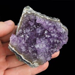 AMETYST- SZCZOTKA KRYSTALICZNA - 84 mm - URUGWAJ