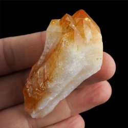 CYTRYN - MONOKRYSZTAŁ - 64 mm - BRAZYLIA