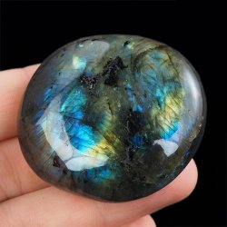 LABRADORYT - OTOCZAK - 47 mm - MADAGASKAR