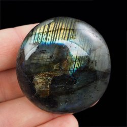 LABRADORYT - OTOCZAK - 43 mm - MADAGASKAR