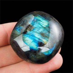 LABRADORYT - OTOCZAK - 41 mm - MADAGASKAR