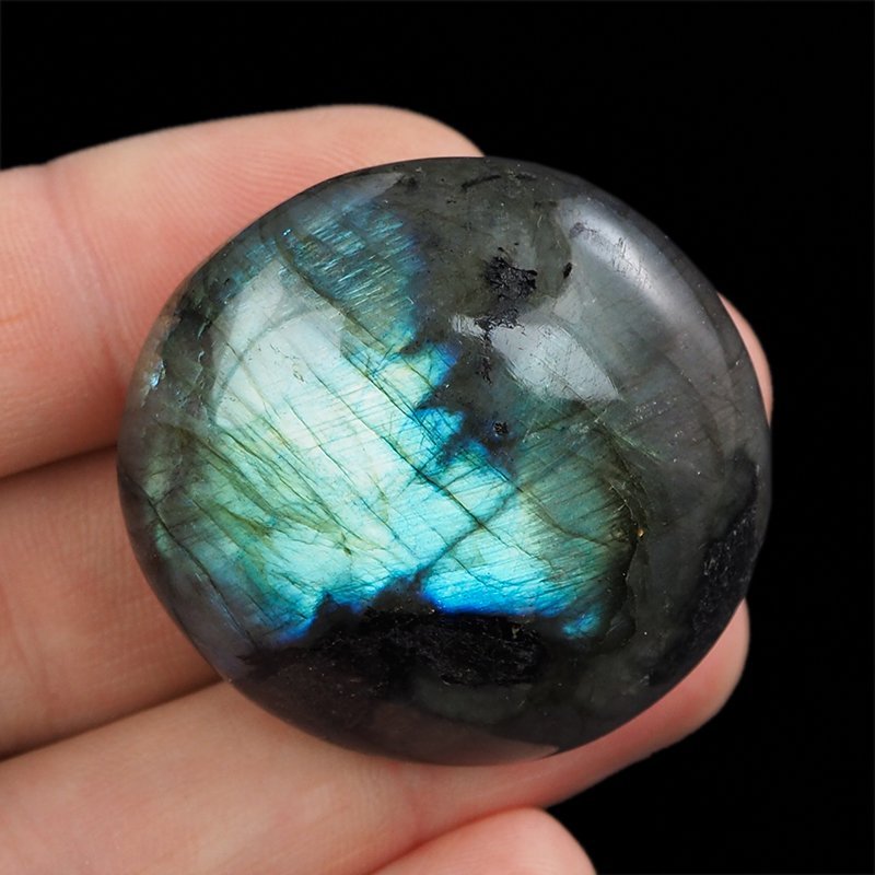 LABRADORYT - OTOCZAK - 38 mm - MADAGASKAR