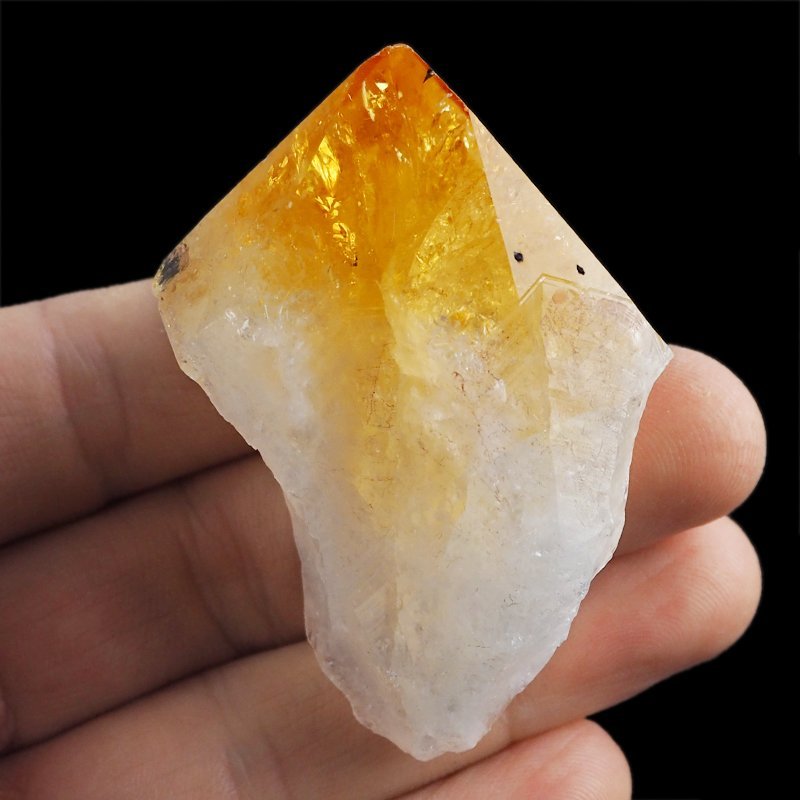 CYTRYN - MONOKRYSZTAŁ - 61 mm - BRAZYLIA