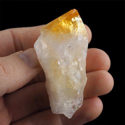 CYTRYN - MONOKRYSZTAŁ - 63 mm - BRAZYLIA