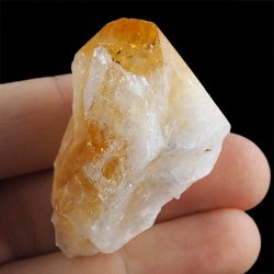 CYTRYN - MONOKRYSZTAŁ - 48 mm - BRAZYLIA