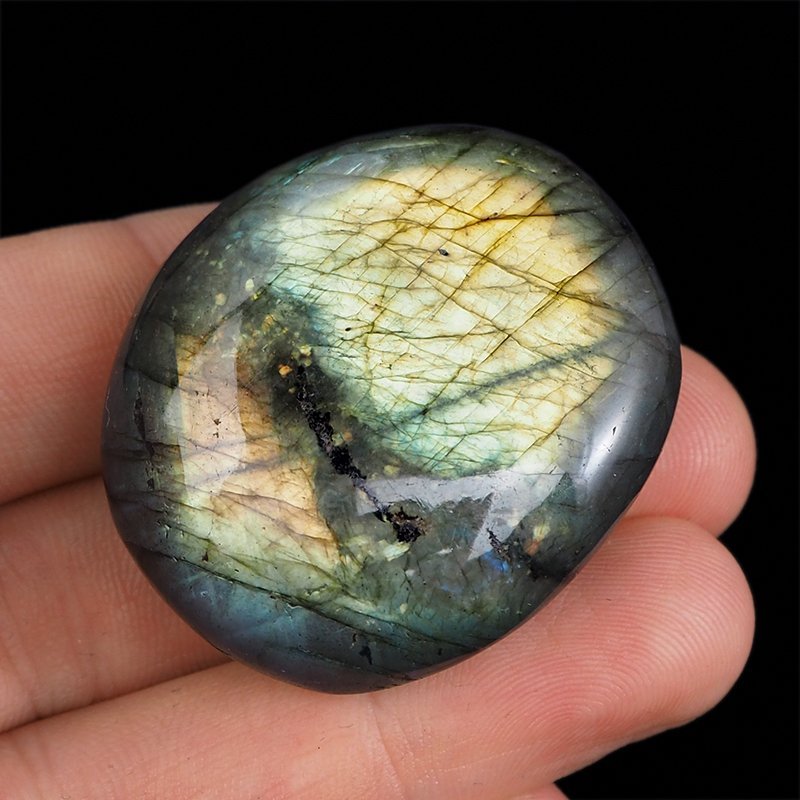 LABRADORYT - OTOCZAK - 39 mm - MADAGASKAR