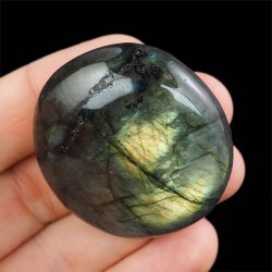 LABRADORYT - OTOCZAK - 43 mm - MADAGASKAR