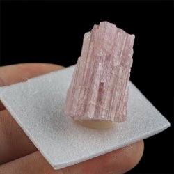 RÓŻOWY TURMALIN RUBELIT - 30 mm - BRAZYLIA