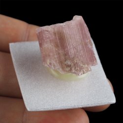 RÓŻOWY TURMALIN RUBELIT - 22 mm - BRAZYLIA