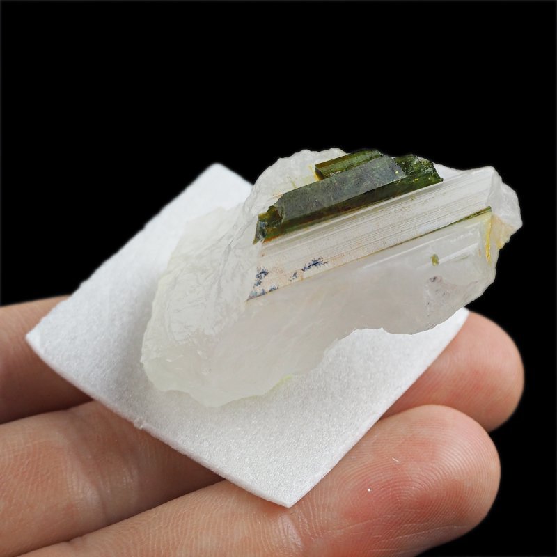 ZIELONY TURMALIN WERDELIT, KWARC - 46 mm - BRAZYLIA