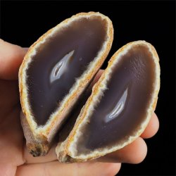 AGAT - DWIE POŁÓWKI - 85 mm - BRAZYLIA