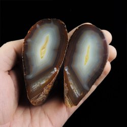 AGAT - DWIE POŁÓWKI - 83 mm - BRAZYLIA