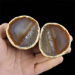 AGAT - DWIE POŁÓWKI - 71 mm - BRAZYLIA