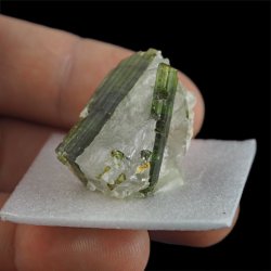 ZIELONY TURMALIN WERDELIT, KWARC - 27 mm - BRAZYLIA