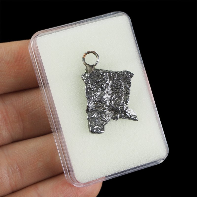 Campo del Cielo - WISIOREK Z METEORYTEM - 30 mm - ARGENTYNA