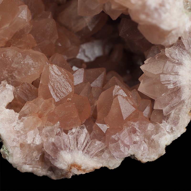 KWARC RÓŻOWY - "RÓŻOWY AMETYST", "PINK AMETHYST" - GEODA - 54 mm - ARGENTYNA
