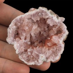 KWARC RÓŻOWY - "RÓŻOWY AMETYST", "PINK AMETHYST" - GEODA - 61 mm - ARGENTYNA