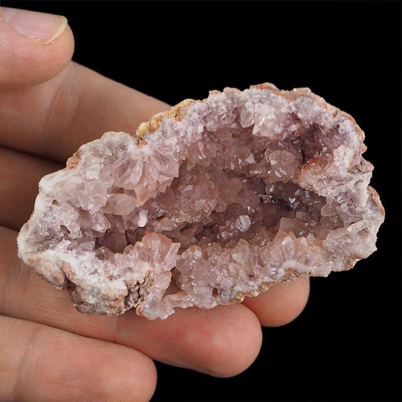KWARC RÓŻOWY - "RÓŻOWY AMETYST", "PINK AMETHYST" - GEODA - 68 mm - ARGENTYNA