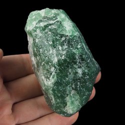 AWENTURYN SZMARAGDOWY (ZIELONY) - BRYŁKA - 87 mm - TANZANIA
