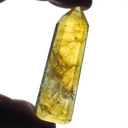 ŻÓŁTY FLUORYT - OBELISK Z NATURALNEGO KAMIENIA - 69 mm