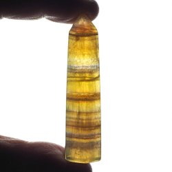 ŻÓŁTY FLUORYT - OBELISK Z NATURALNEGO KAMIENIA - 68 mm