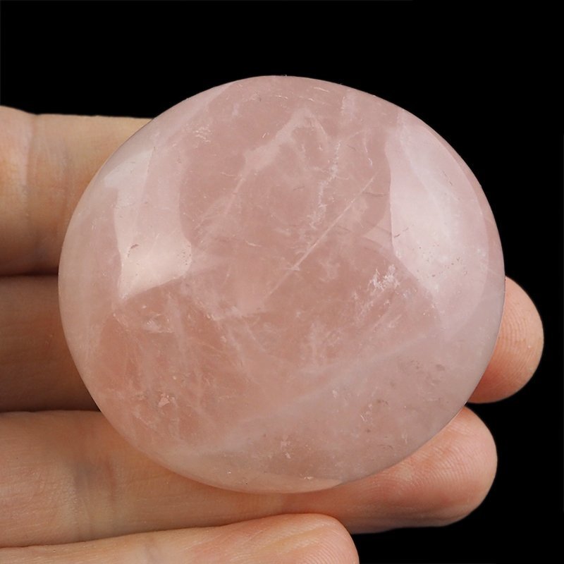 KWARC RÓŻOWY - OTOCZAK - 48 mm - MADAGASKAR