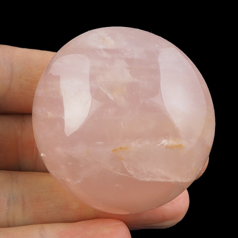 KWARC RÓŻOWY - OTOCZAK - 48 mm - MADAGASKAR