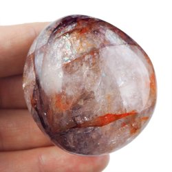 KRYSZTAŁ GÓRSKI Z HEMATYTEM - OTOCZAK - 48 mm - MADAGASKAR