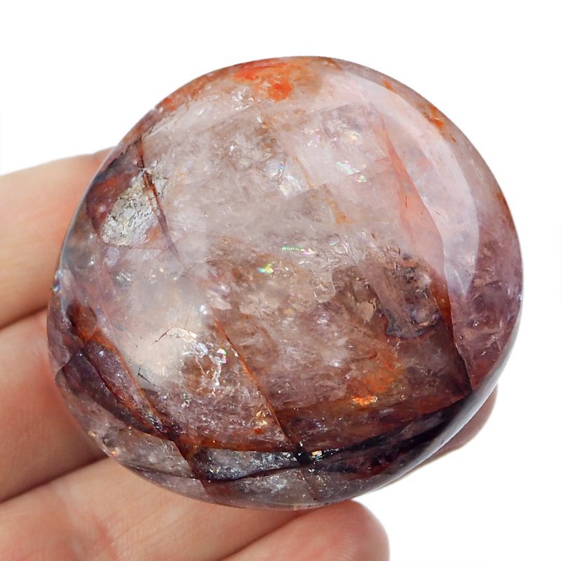 KRYSZTAŁ GÓRSKI Z HEMATYTEM - OTOCZAK - 48 mm - MADAGASKAR