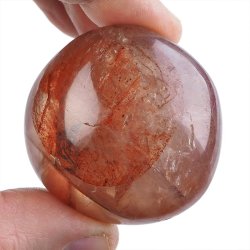 KRYSZTAŁ GÓRSKI Z HEMATYTEM - OTOCZAK - 45 mm - MADAGASKAR