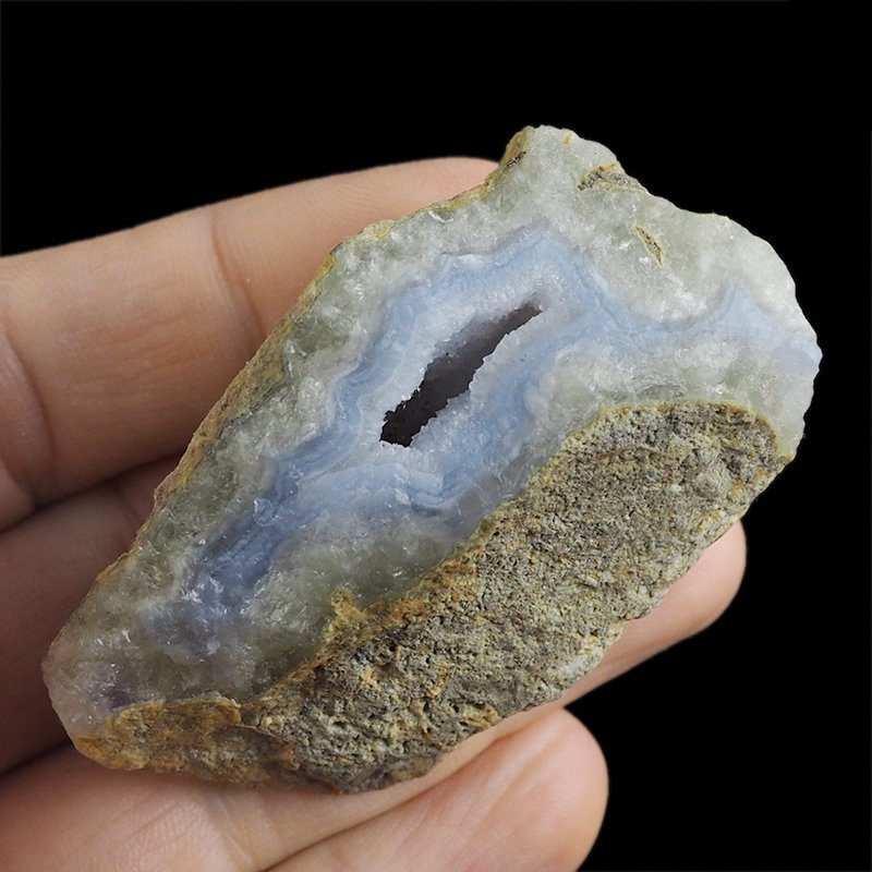 CHALCEDON NIEBIESKI (BŁĘKITNY), KRYSZTAŁ GÓRSKI - GEODA - 62 mm - MALAWI