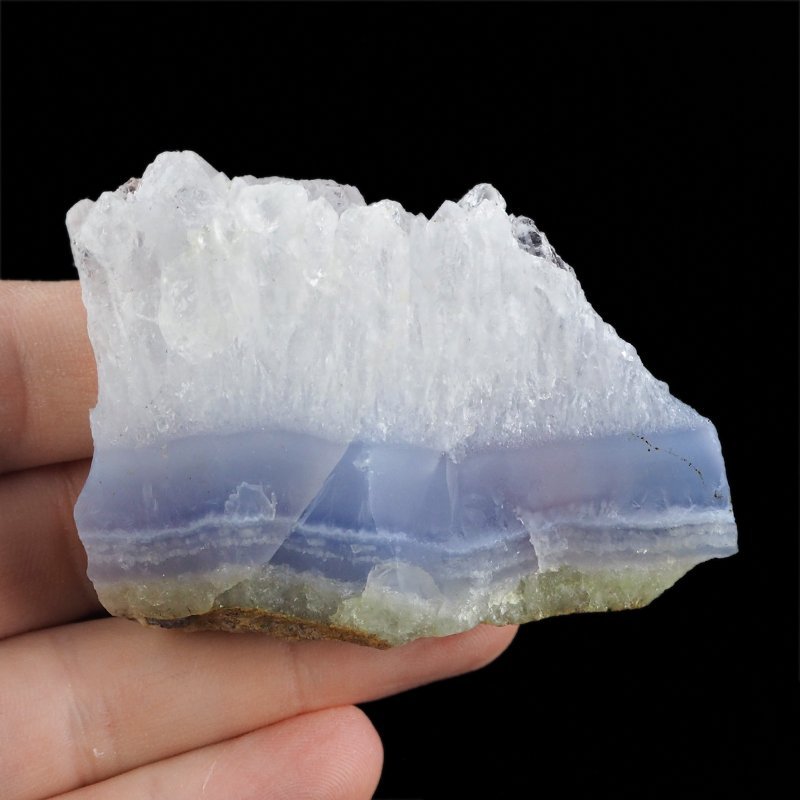 CHALCEDON BŁĘKITNY (AGAT NIEBIESKI), KRYSZTAŁ GÓRSKI - 67 mm - MALAWI