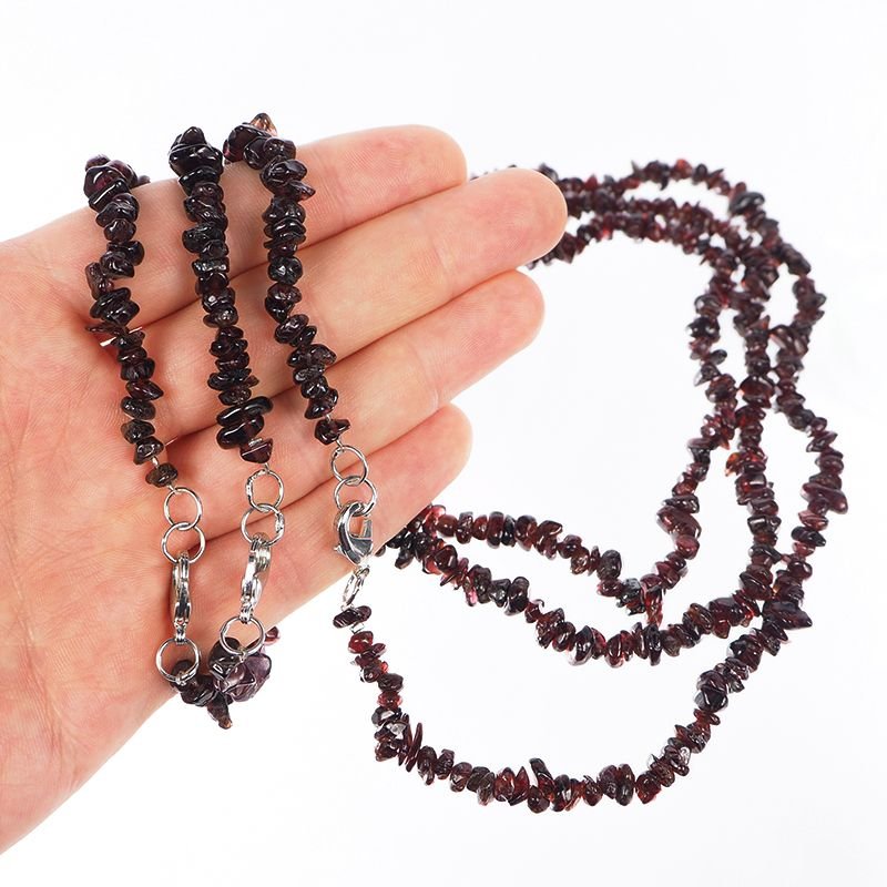 GRANAT - NASZYJNIK Z ZAPIĘCIEM - 45cm
