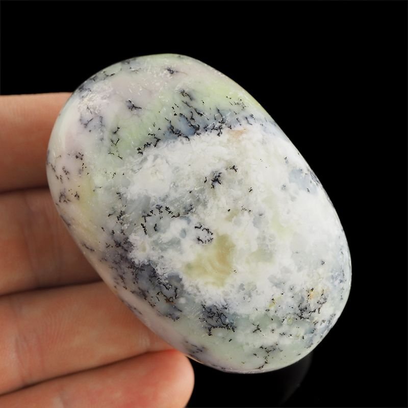 OPAL Z DENDRYTAMI - OTOCZAK 61 mm - MADAGASKAR